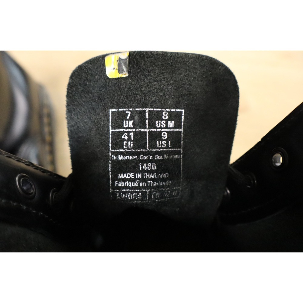 Dr. Martens Boots Womens Size 9 1480 Black Patent Leather Lace Up 8-Eye - Picture 9 of 11